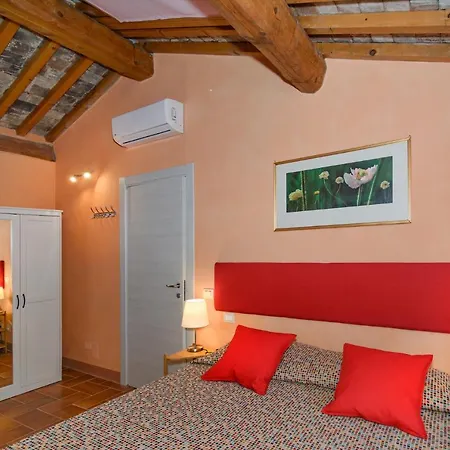 Dolce In Tuscany Bed & Breakfast