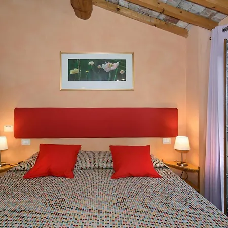 Dolce In Tuscany Bed & Breakfast
